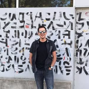 Meet your Posher, Adam